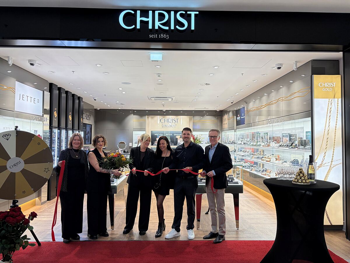 Bild 1_Eroeffnung CHRIST Store im ZIMBAPARK