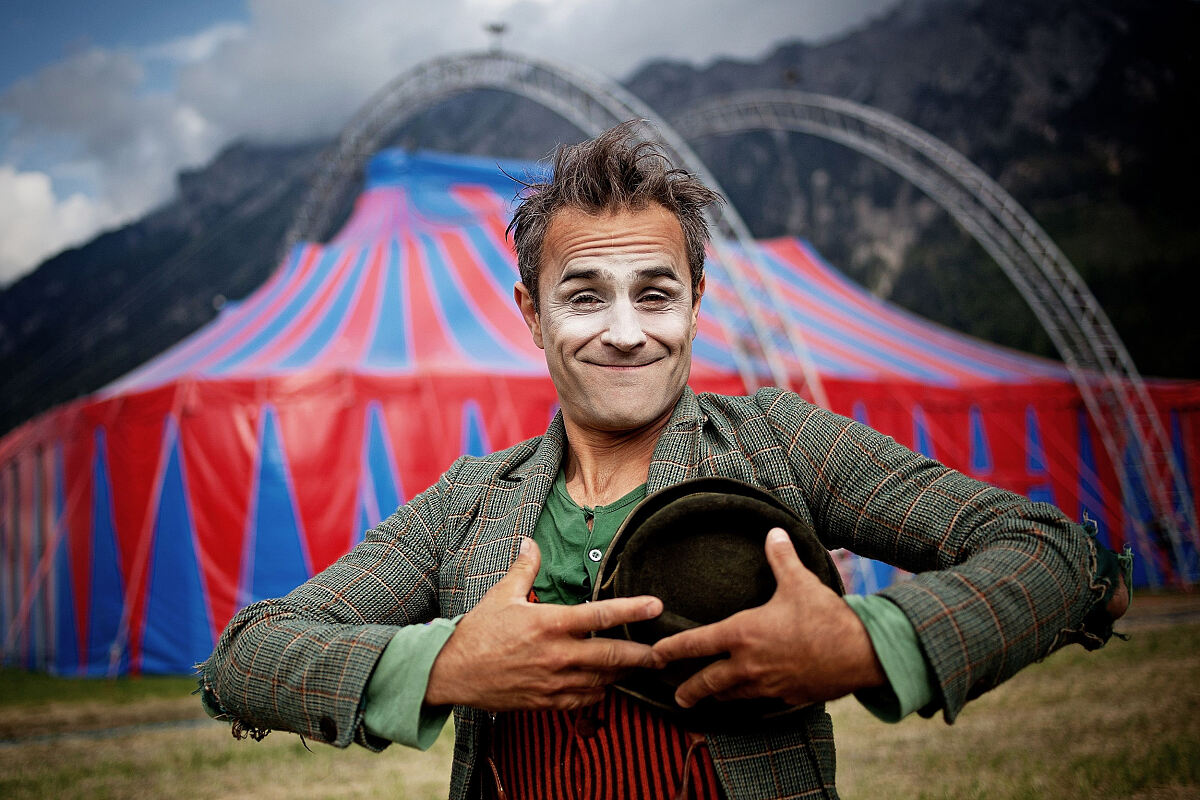 Ein buntes Kinderprogramm mit Clown- und Zaubershow, Kinderschminken & Mitmach-Zirkus erwartet die kleinen ZIMBAPARK Gäste.